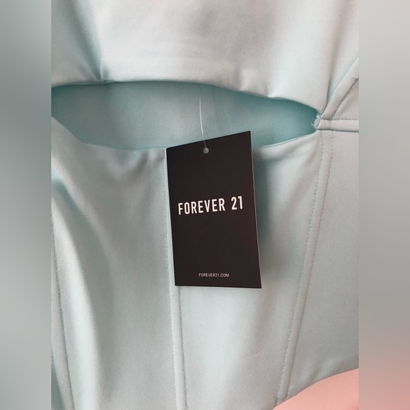 SOLD Sz L, boned cut out cropped corset tank top - Picture 3 of 3